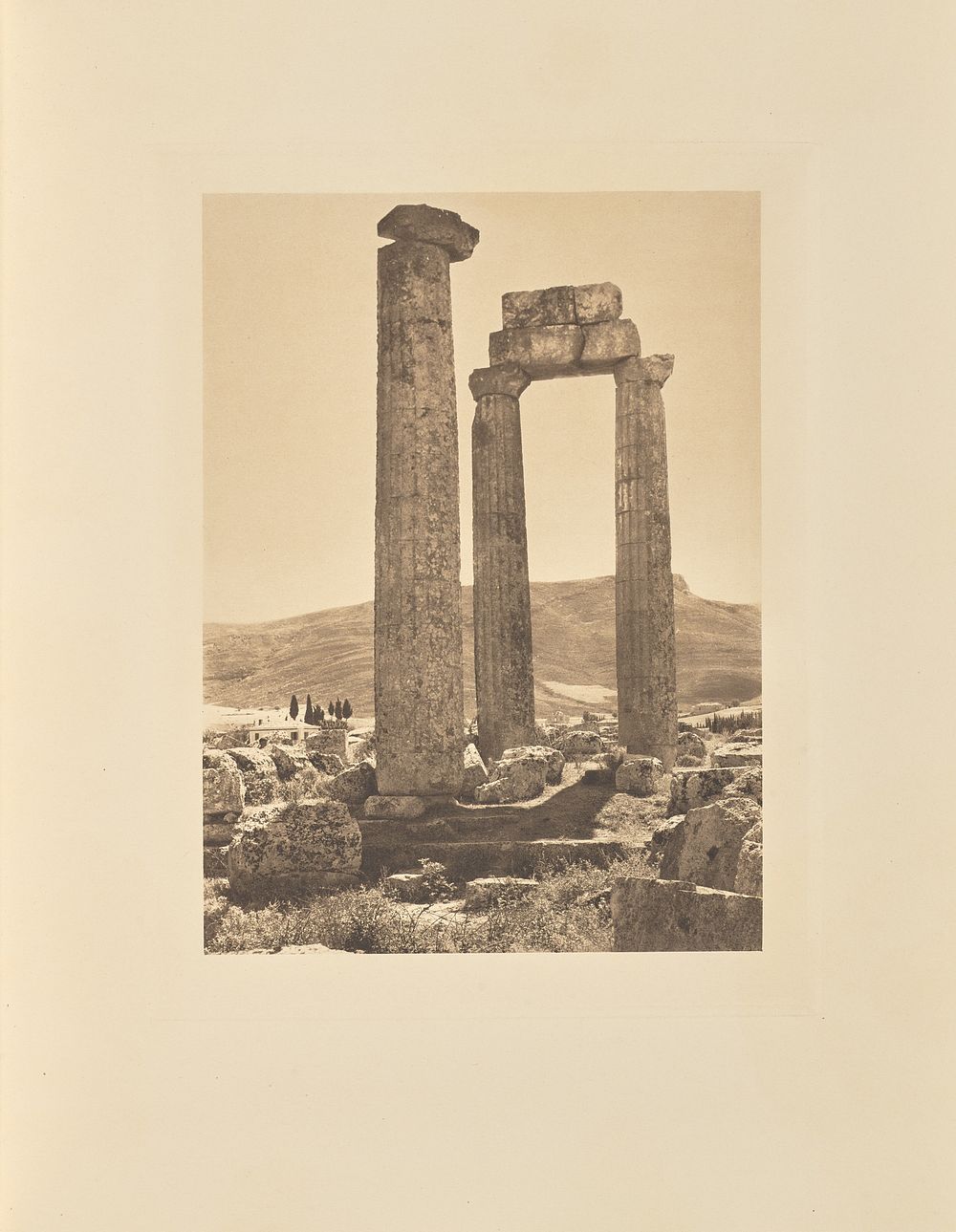 Le temple de Zeus à Némée by Frédéric Boissonnas