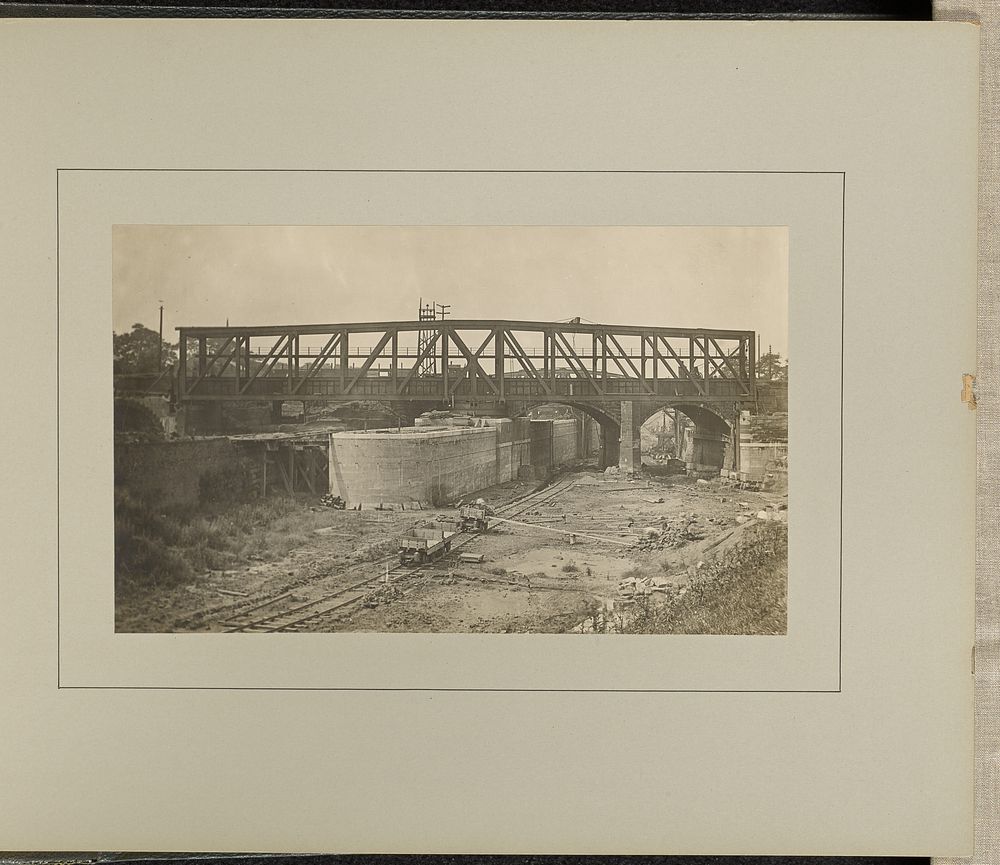 Barton - Old and New Aqueducts by G Herbert and Horace C Bayley