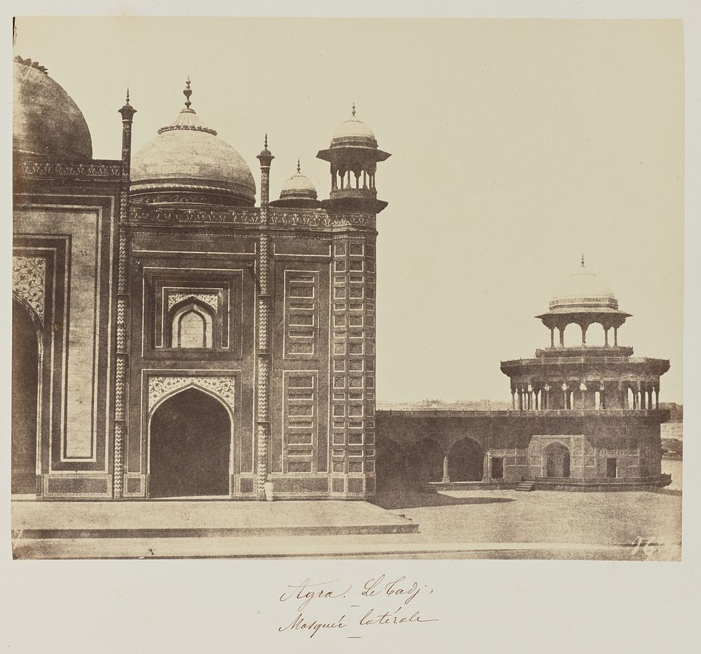 Agra. Le Tadj, Mosqué latérale by Baron Alexis de La Grange