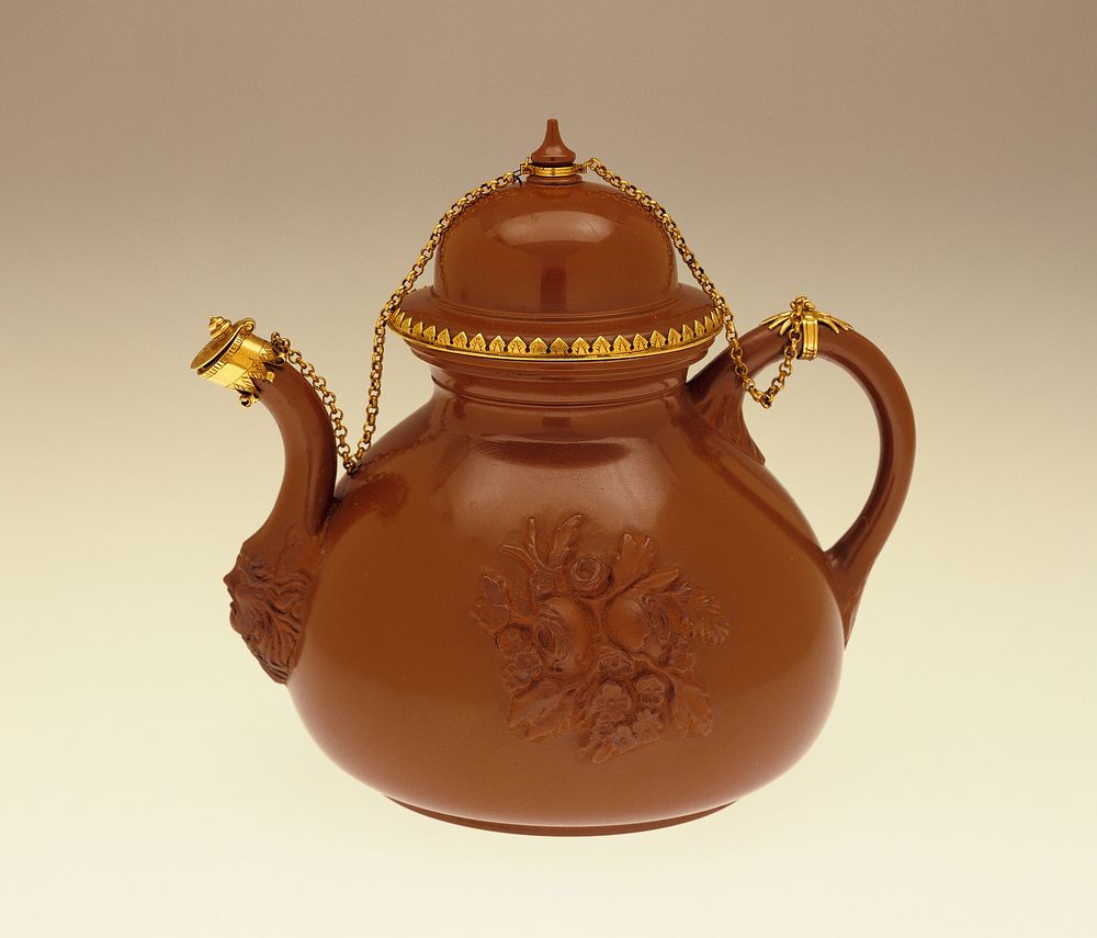 Teapot by Johann Friedrich Böttger and Meissen Porcelain Manufactory