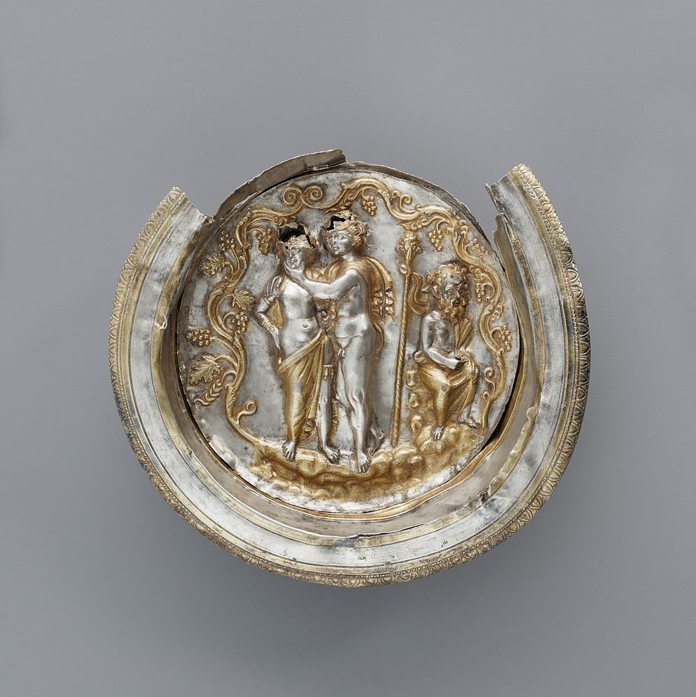 Bowl with a Medallion Depicting Dionysos and Ariadne