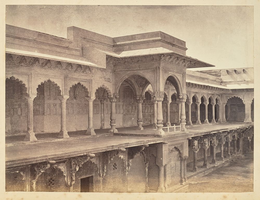 Colonnade of the Diwan-i-Khas at Agra Fort