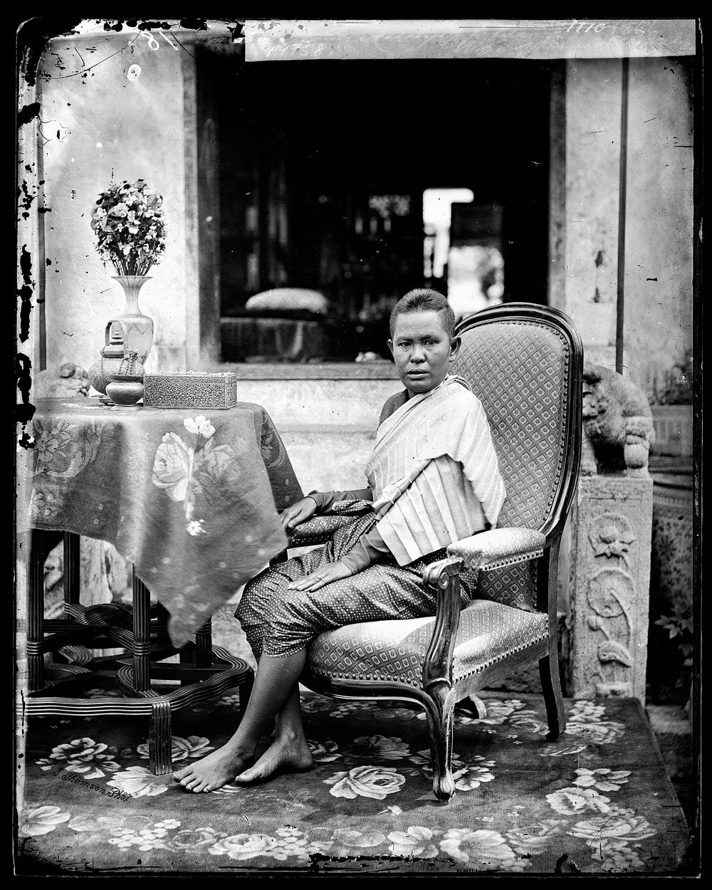 The wife of the Prime Minister (Kralahom) of Siam (Thailand). Photograph by John Thomson, 1865.