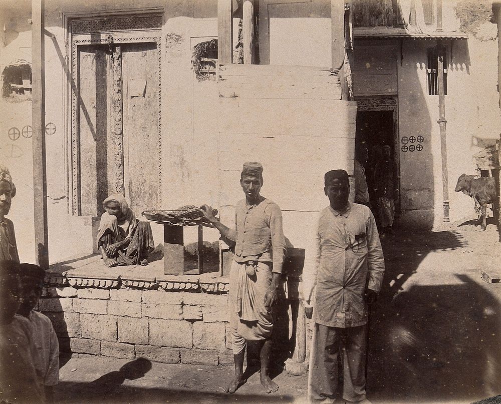 Street near Khardar, Karachi, India. Photograph, 1897.