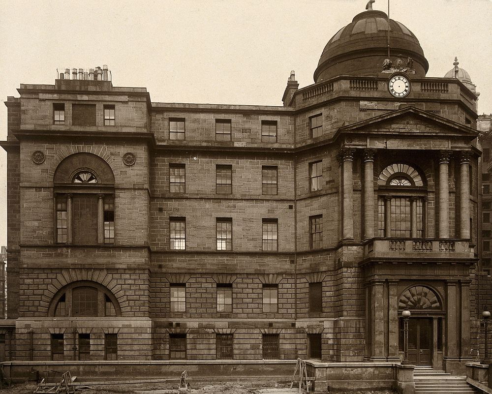 Glasgow Royal Infirmary, Scotland: exterior. Photograph, ca. 1910.