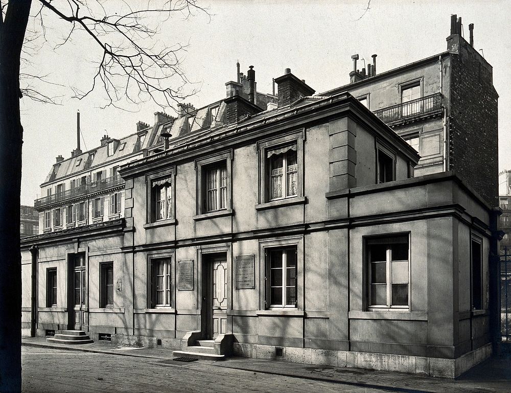 Louis Pasteur, exterior of Ecole Normale Supérieure. Photograph by Giraudon.