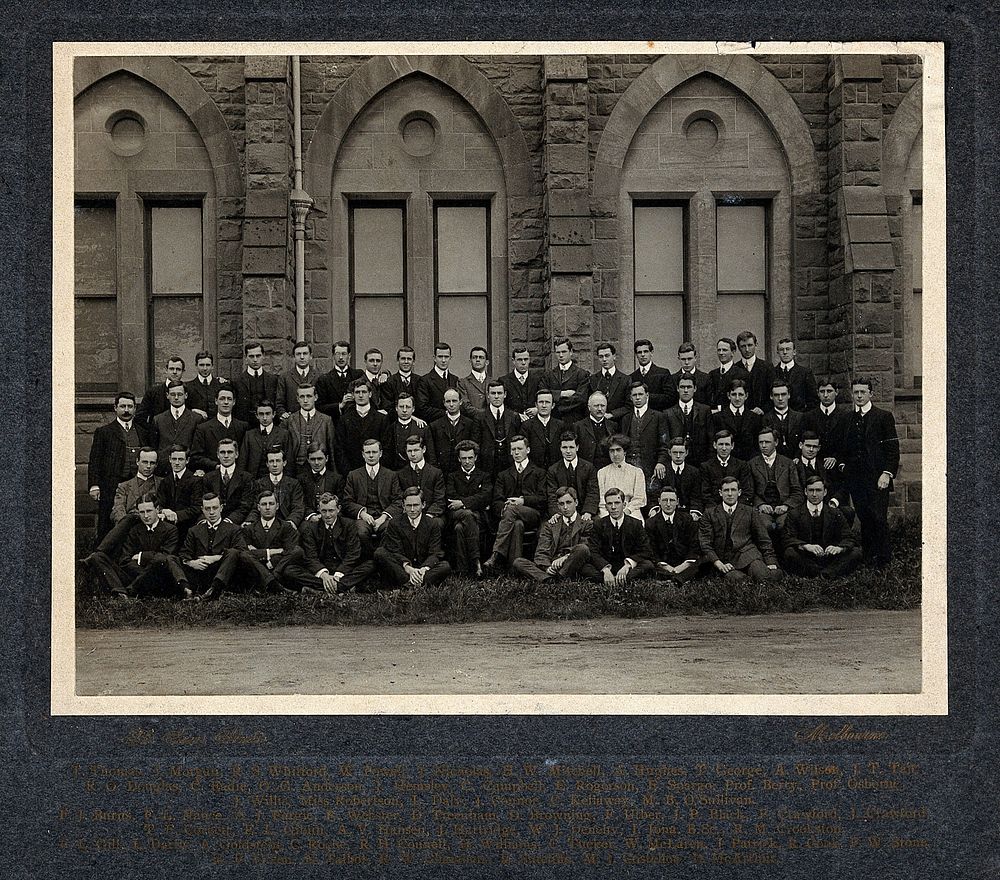 Medical students of an Australian college (Melbourne Medical School): class portrait. Photograph, 1909.
