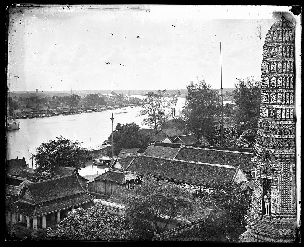 Chao Phraya river, Bangkok, Siam (Thailand). Photograph by John Thomson, 1865/1866.