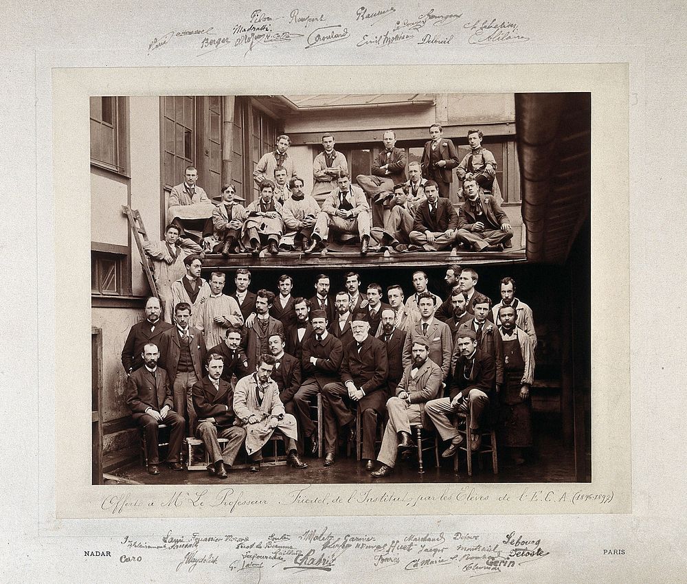 Charles Friedel and students at the E.C.A. Photograph by Nadar, 1898.