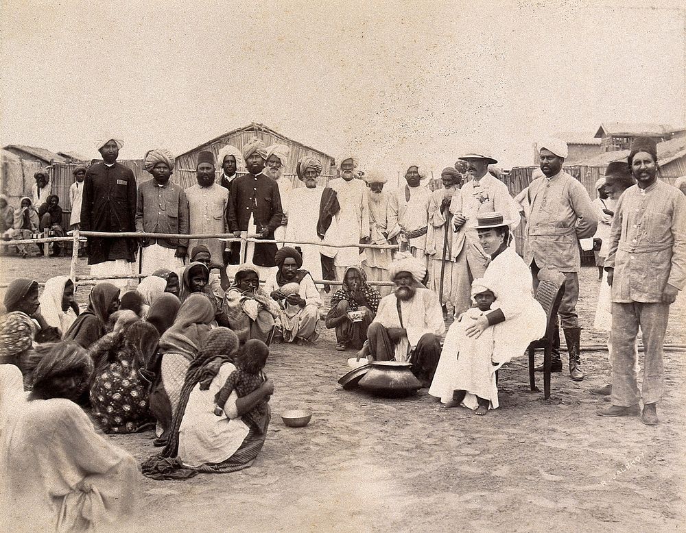 Patients being given soup, during the bubonic plague outbreak in Karachi, India. Photograph, 1897.