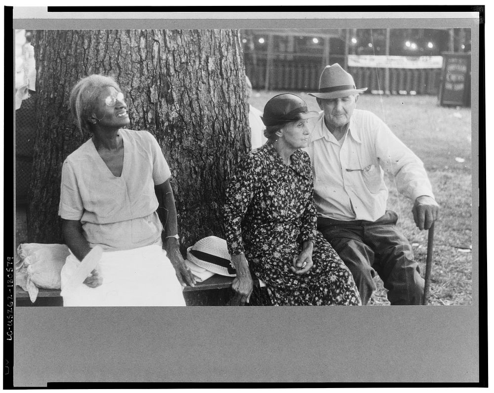 Farmpeople at county fair in central Ohio. Sourced from the Library of Congress.