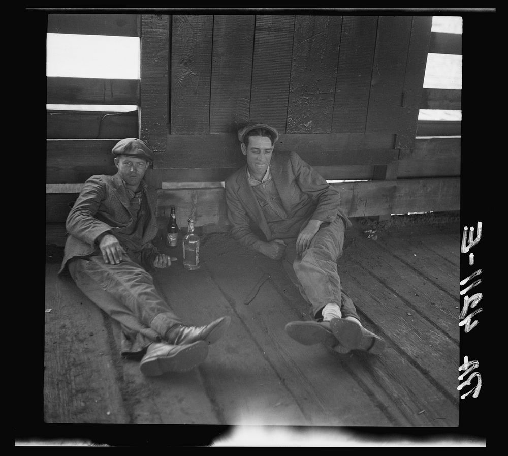 Drovers at rest in stockyards. Kansas City, Kansas. Sourced from the Library of Congress.