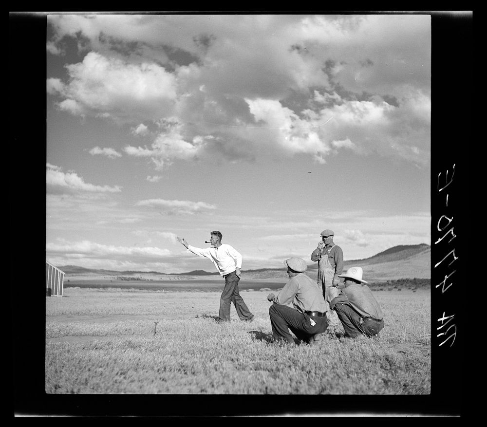 Pitching horseshoes at the Resettlement Administration camp. Madras, Oregon. Sourced from the Library of Congress.