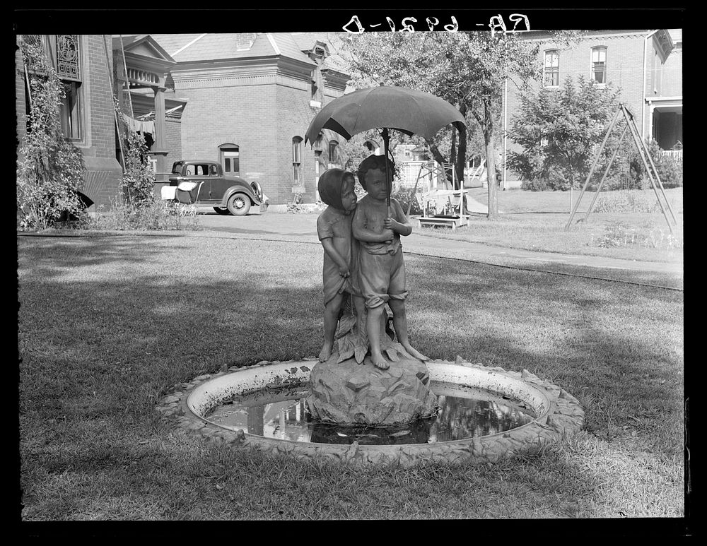 Lawn statue off Elm Street. Manchester, New Hampshire. Sourced from the Library of Congress.
