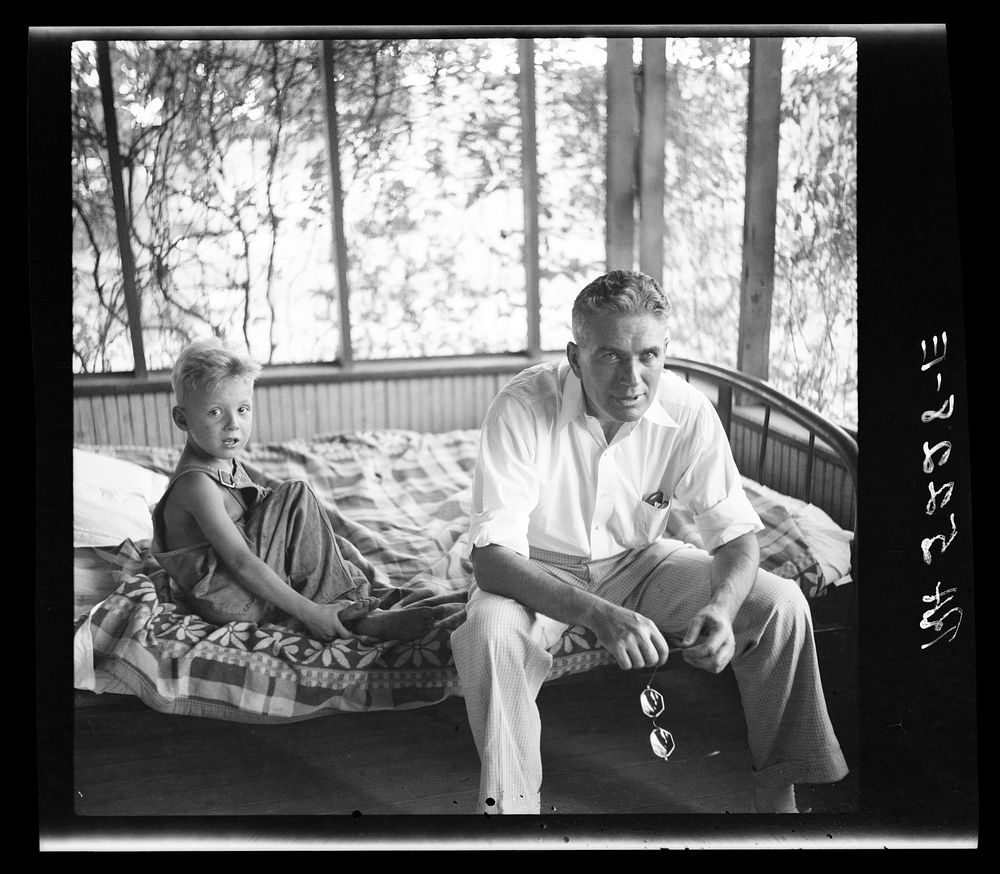 Doctor Tugwell visiting rehabilitation client's home. South Dakota. Sourced from the Library of Congress.