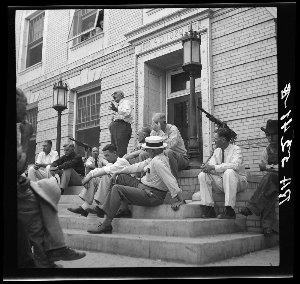 Meeting on courthouse steps. Baca County, Colorado. Drought committee. Sourced from the Library of Congress.