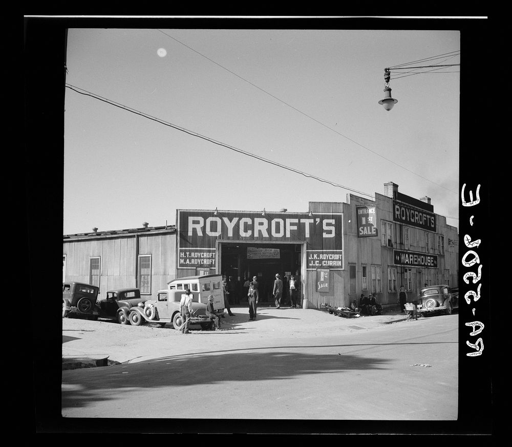 Tobacco warehouses. Durham, North Carolina. Sourced from the Library of Congress.