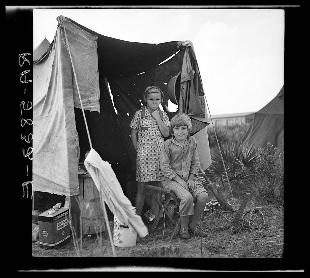 Two children of a migratory fruit worker. Deerfield, Florida. Sourced from the Library of Congress.
