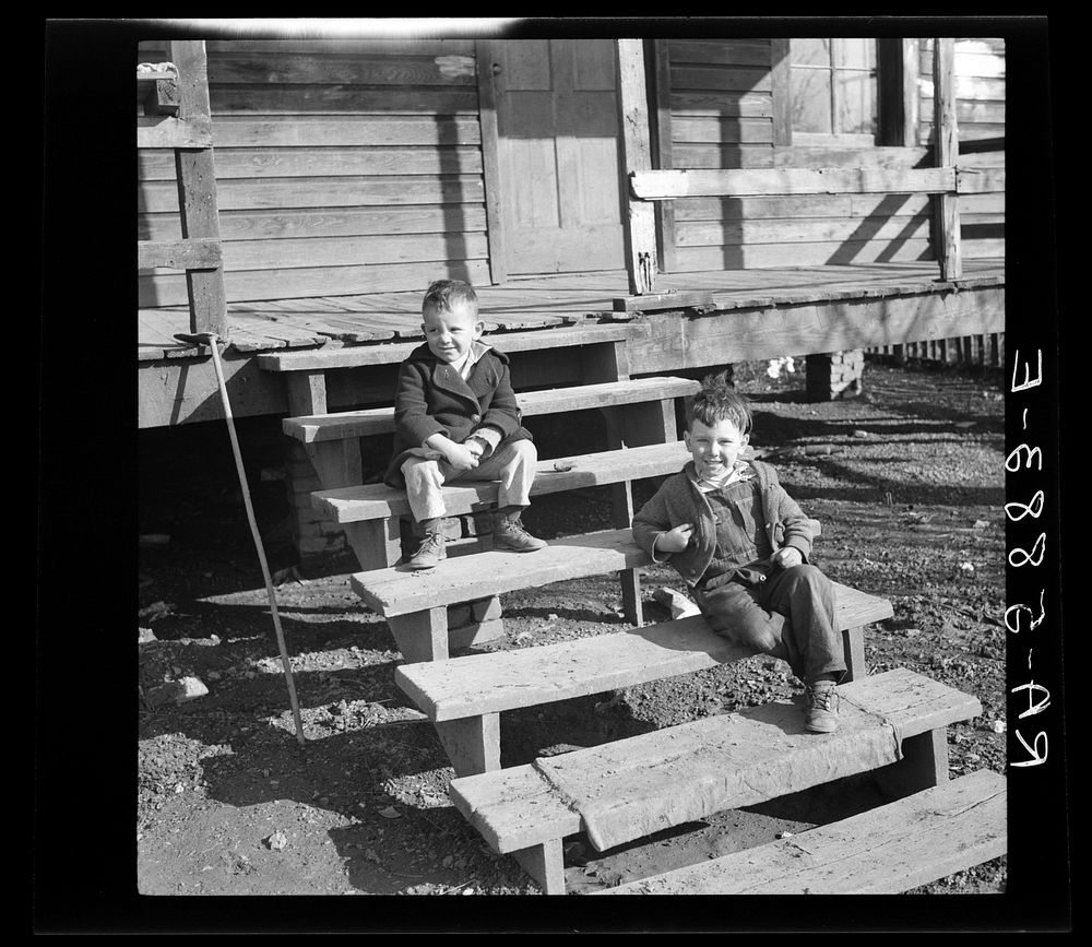 Miner's children. Brookside, Alabama. Sourced from the Library of Congress.