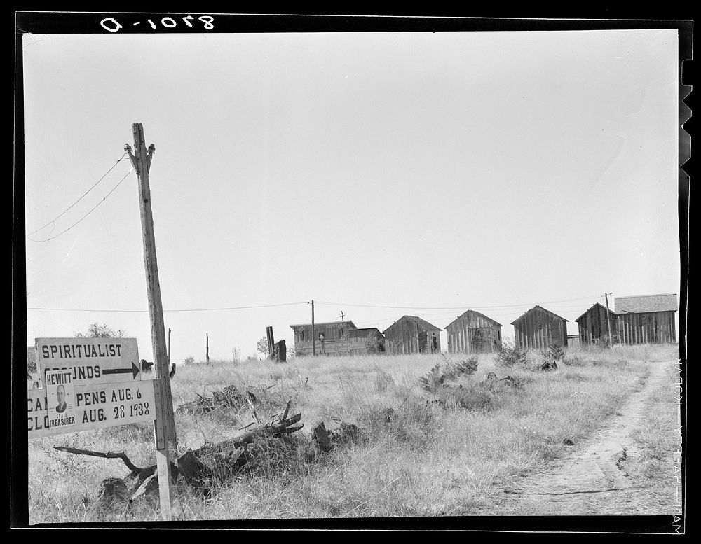 Spiritualist camp near Minneapolis, Kansas. Sourced from the Library of Congress.