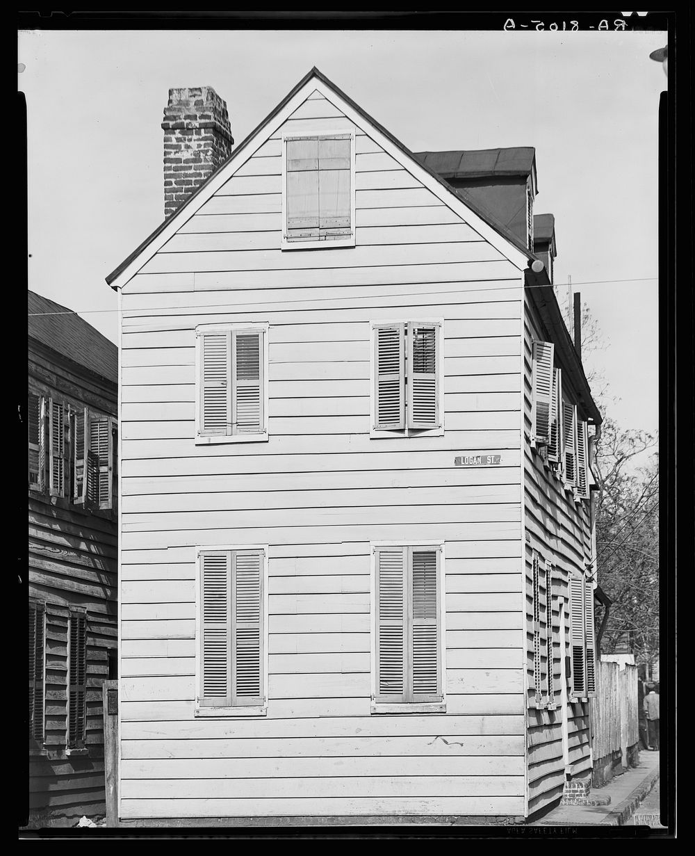 Frame house. Charleston, South Carolina. Sourced from the Library of Congress.