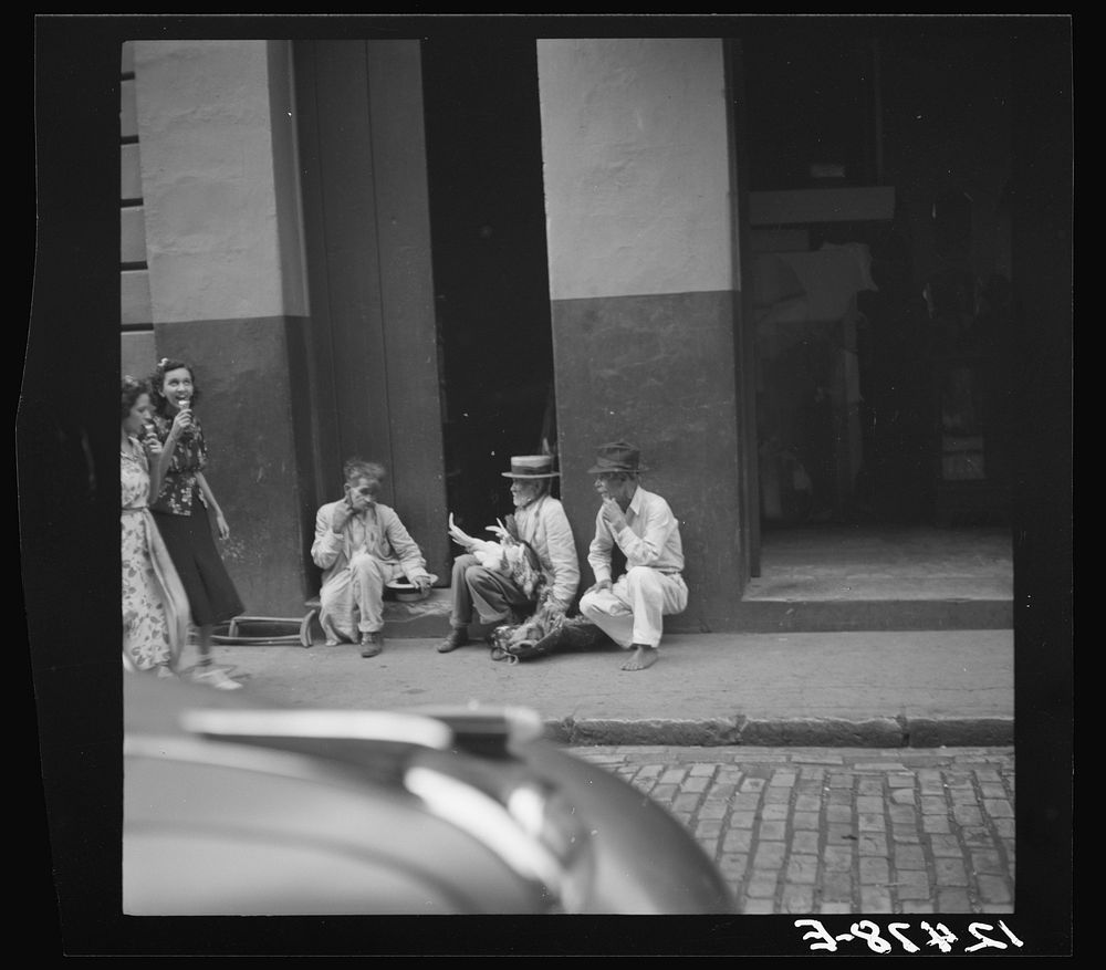 Street scene. San Juan, Puerto Rico. Sourced from the Library of Congress.
