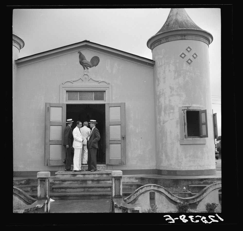cockfighting-ring-san-juan-puerto-free-photo-rawpixel