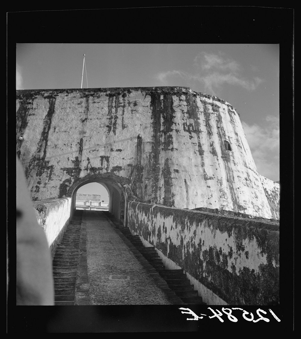 Ramparts of El Morro, the historic Spanish fort. San Juan, Puerto Rico. Sourced from the Library of Congress.