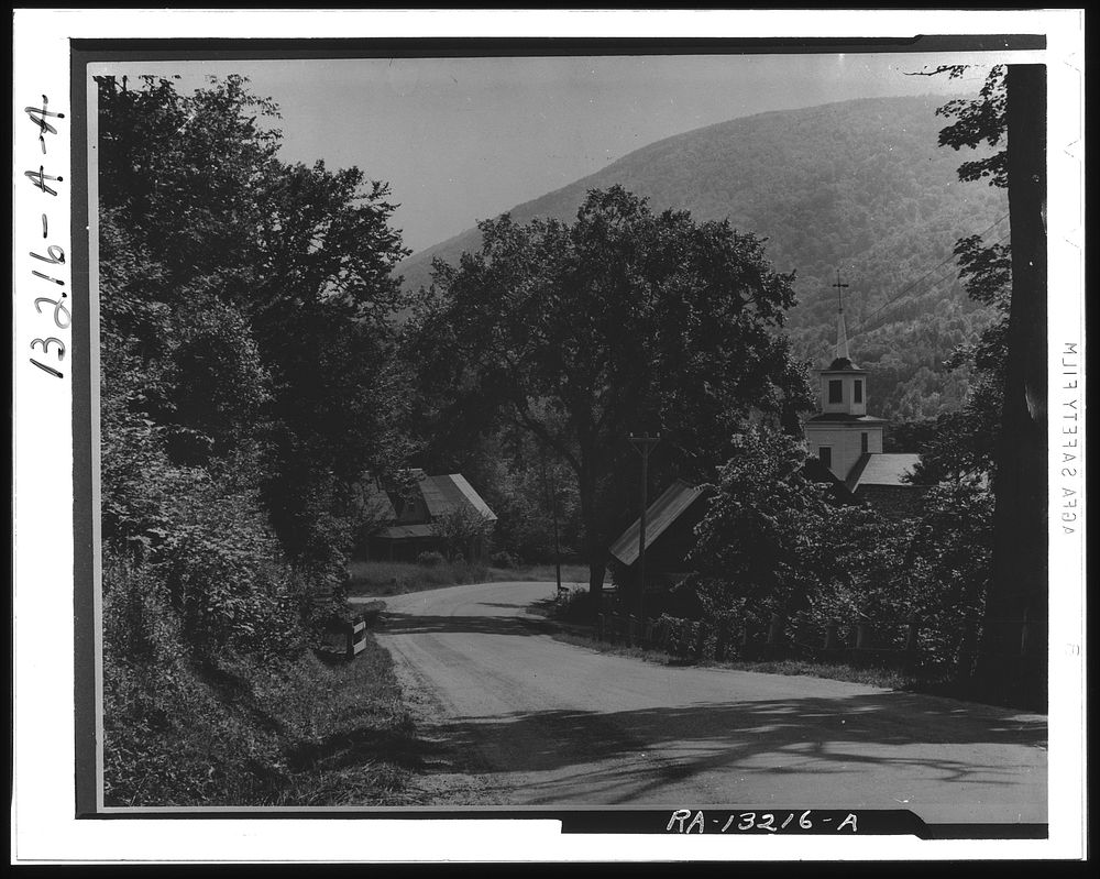 A road entering Sherburne, New Hampshire. Sourced from the Library of Congress.
