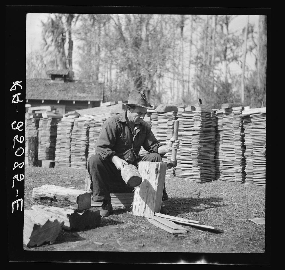 Splitting shingles. Withlacoochee Land Use Project, Florida. Sourced from the Library of Congress.
