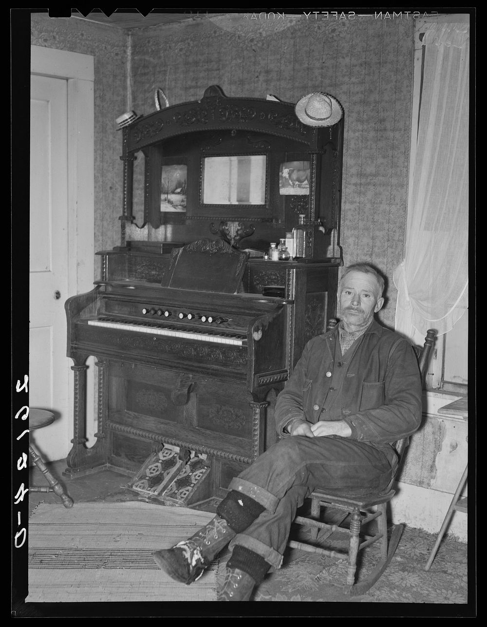 Fred Gleason, bachelor living alone on farm in the hills near Belfast, New York, Allegany County. Sourced from the Library…