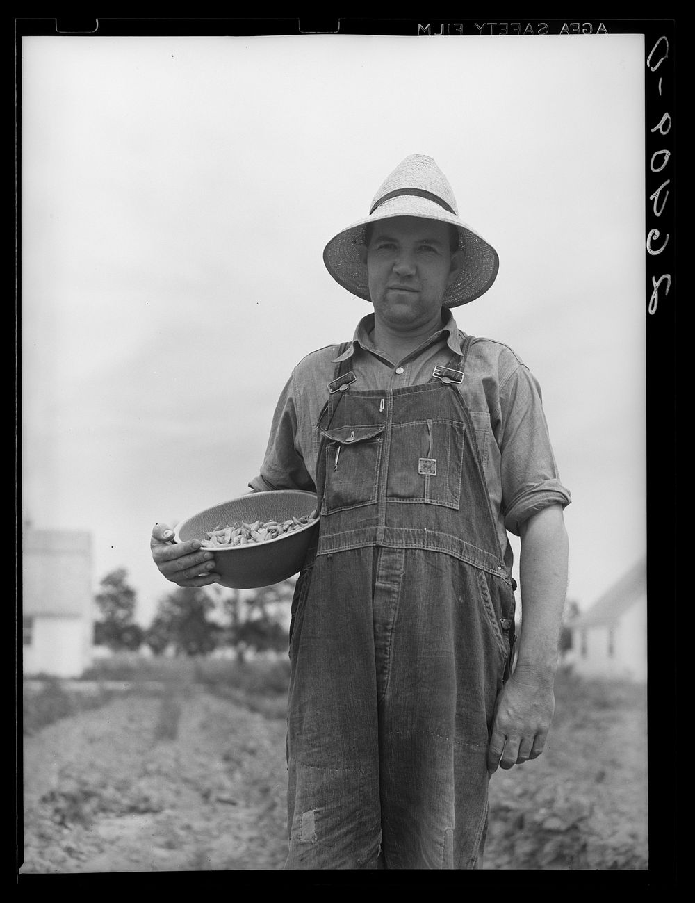 Resettled farmer at Wabash Farms, Indiana. Sourced from the Library of Congress.