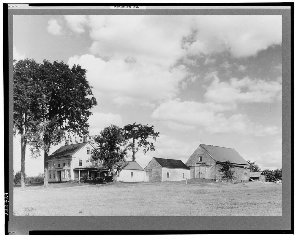 Farm. Knox County, Maine. Sourced from the Library of Congress.