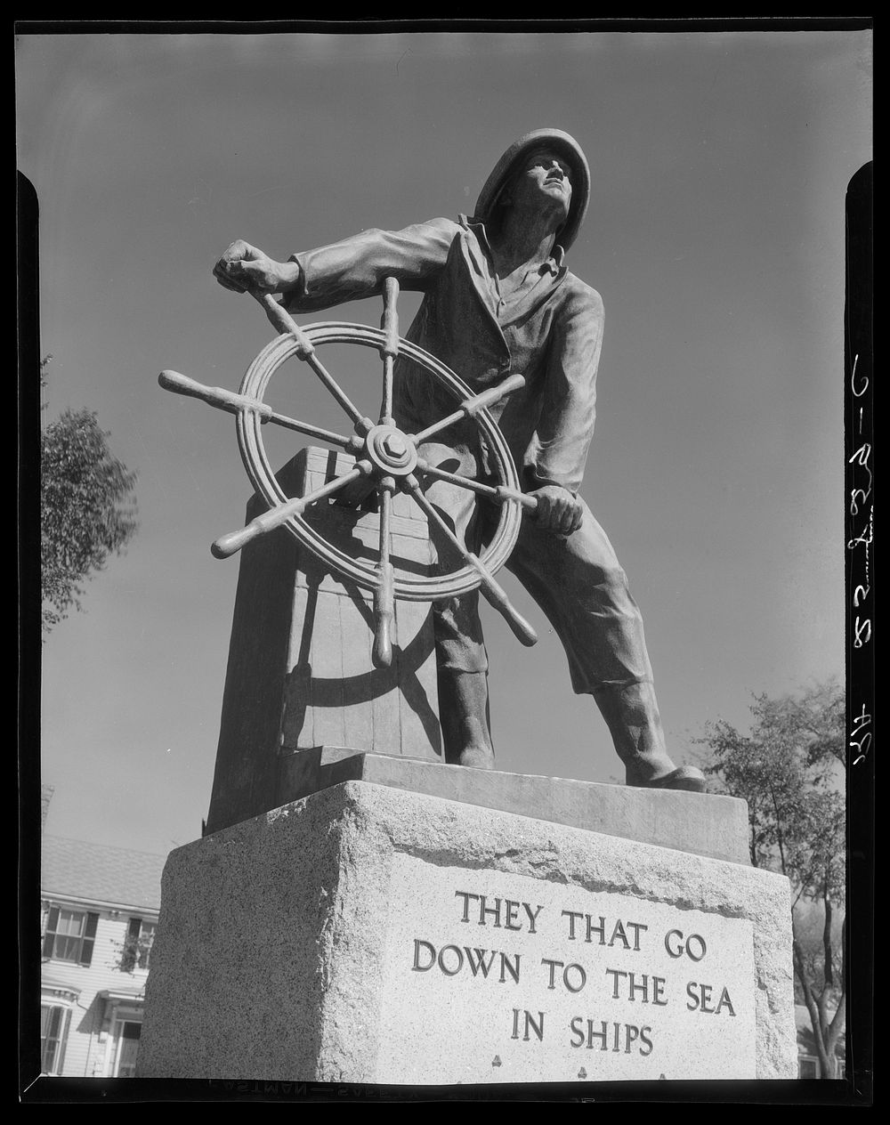 Statue in Gloucester, Massachusetts. Sourced from the Library of Congress.