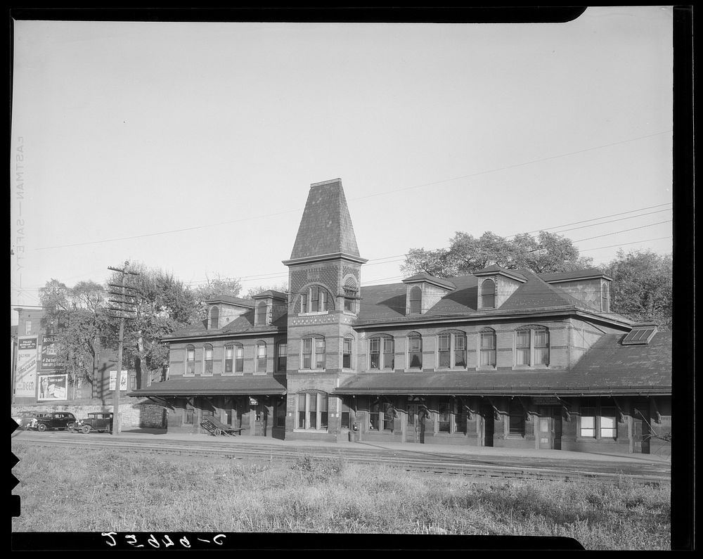 Railroad station. Hagerstown, Maryland. Sourced from the Library of Congress.