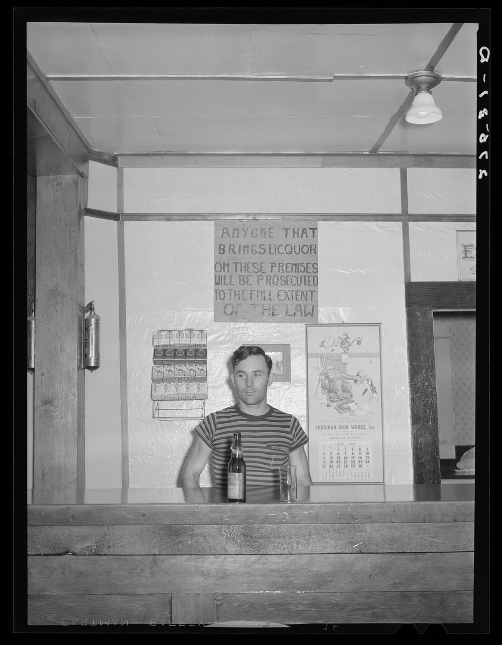 Bartender. Birney, Montana. Sourced from the Library of Congress.