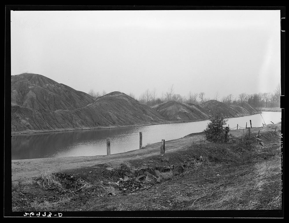 Abandoned strip coal mine. Carterville, Illinois (see 26984-D). Sourced from the Library of Congress.