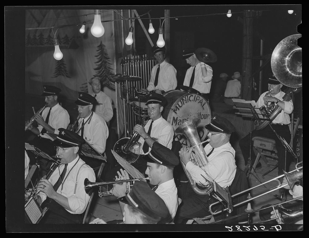 Municipal band at the Central Iowa Fair. Marshalltown, Iowa. Sourced from the Library of Congress.