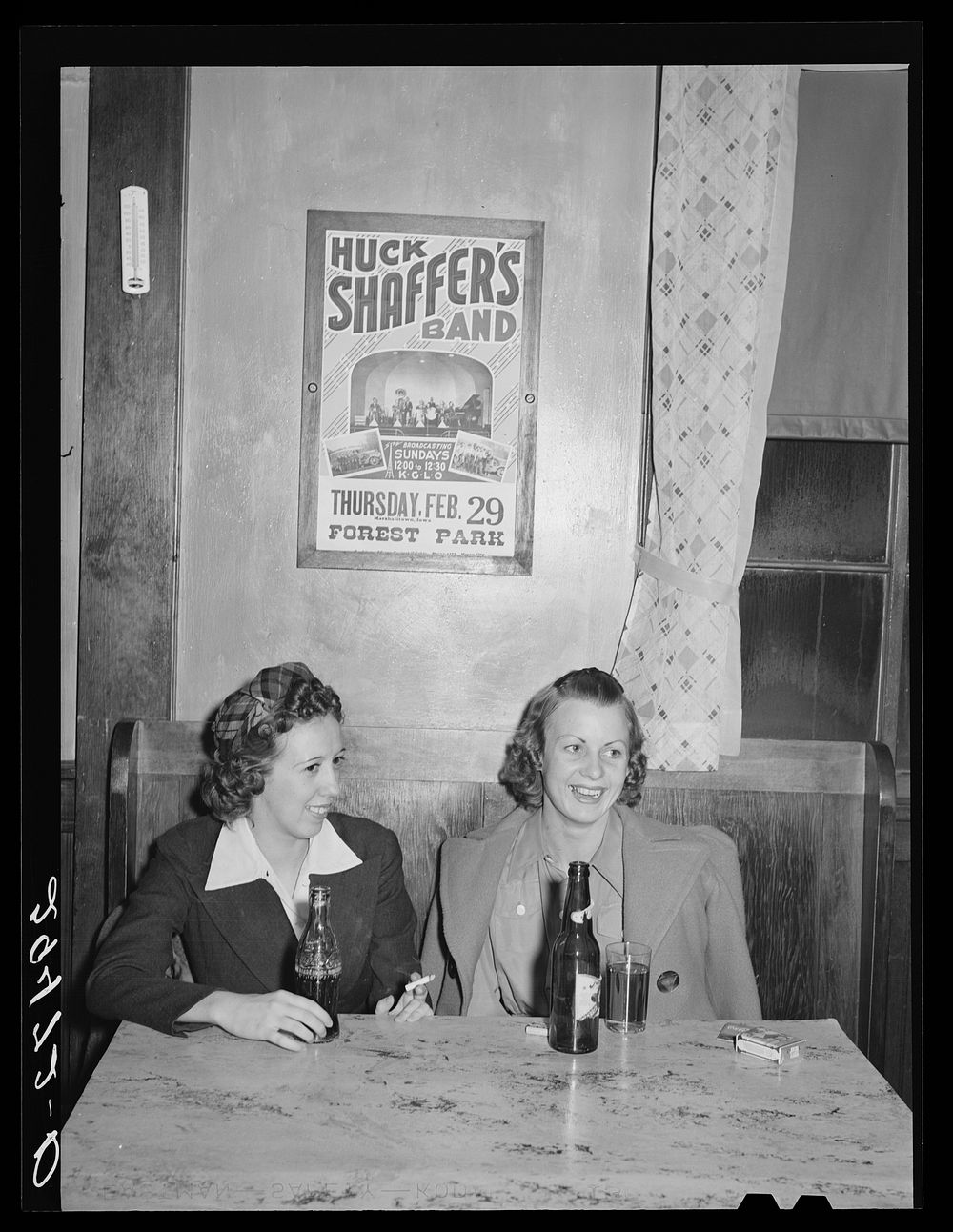 Girls in beer parlor adjoining dance hall. Marshalltown, Iowa. Sourced from the Library of Congress.