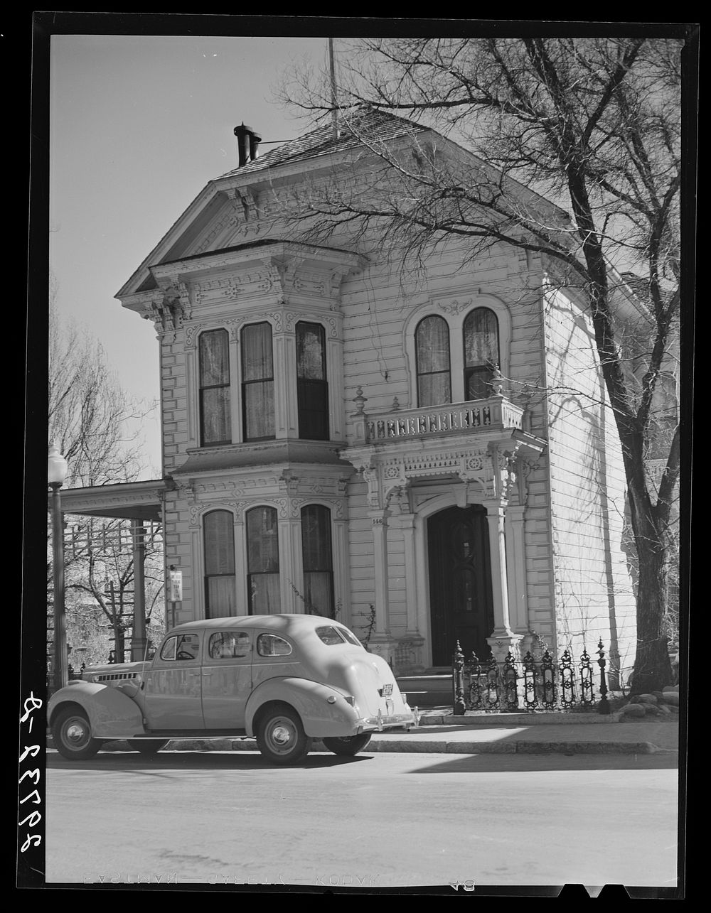 [Untitled photo, possibly related to: Architectural detail. Reno, Nevada]. Sourced from the Library of Congress.