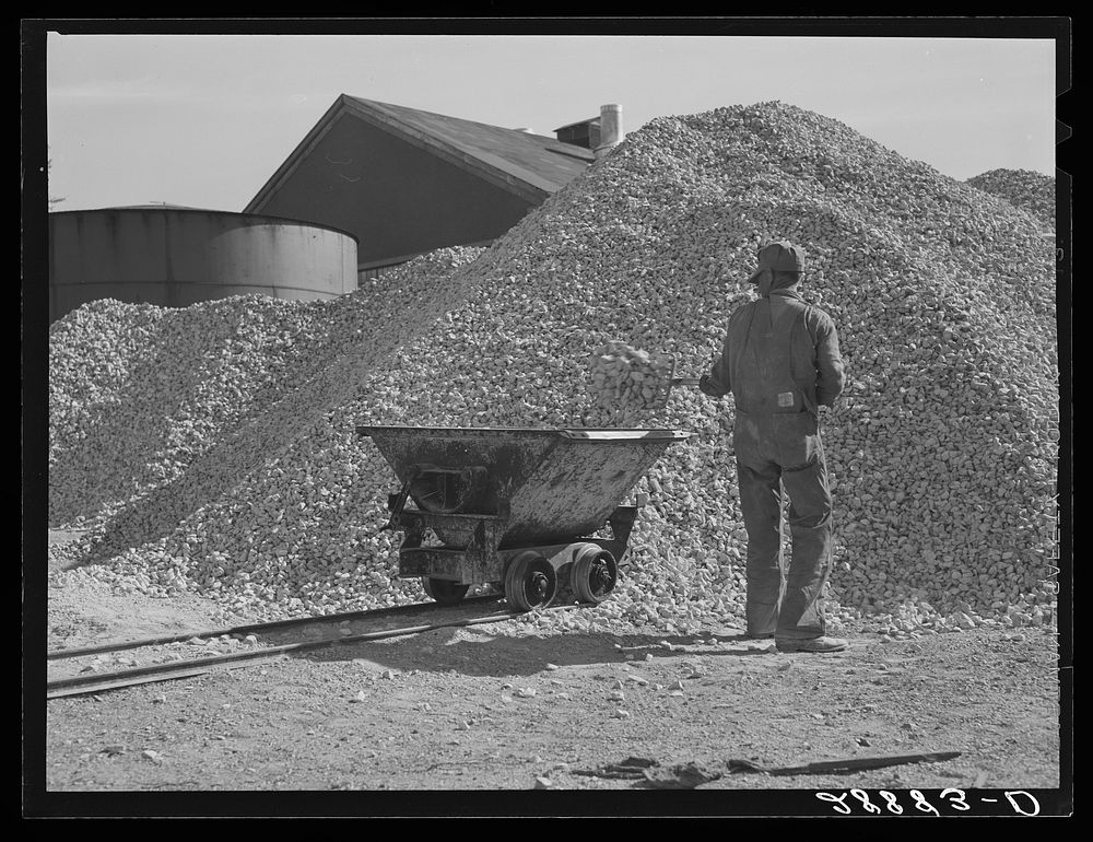 [Untitled photo, possibly related to: Limestone used in purification of sugar obtained from beet. Brighton, Colorado].…