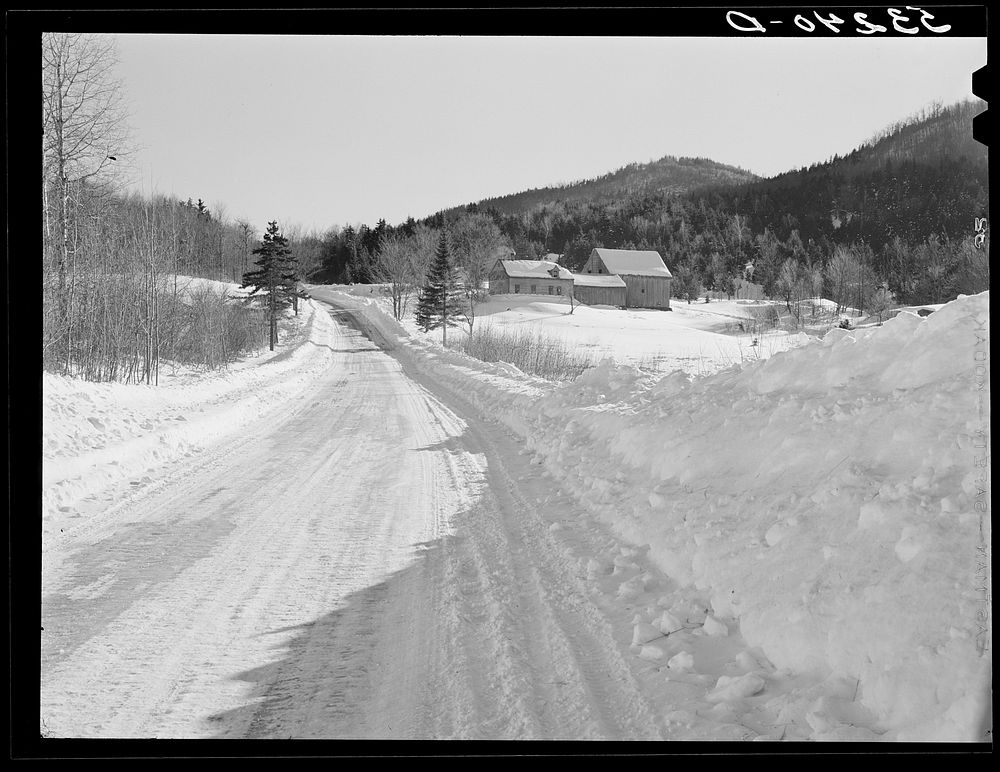 Small farmhouse and barn near Barnard. Windsor County, Vermont. Sourced from the Library of Congress.