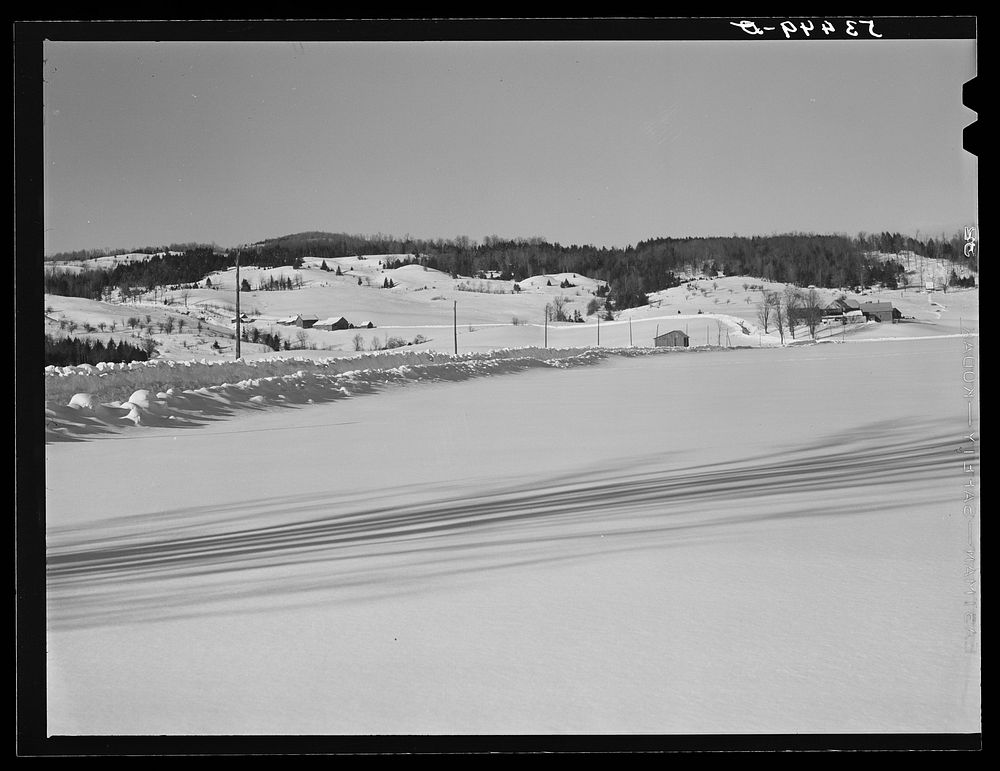 Country road and farms near Stowe, Vermont. Sourced from the Library of Congress.