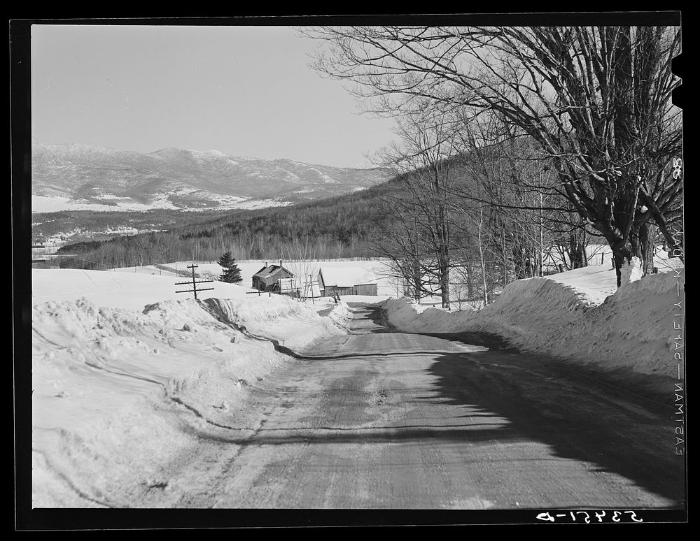 Farm and Green Mountains on road near Stowe, Vermont. Sourced from the Library of Congress.
