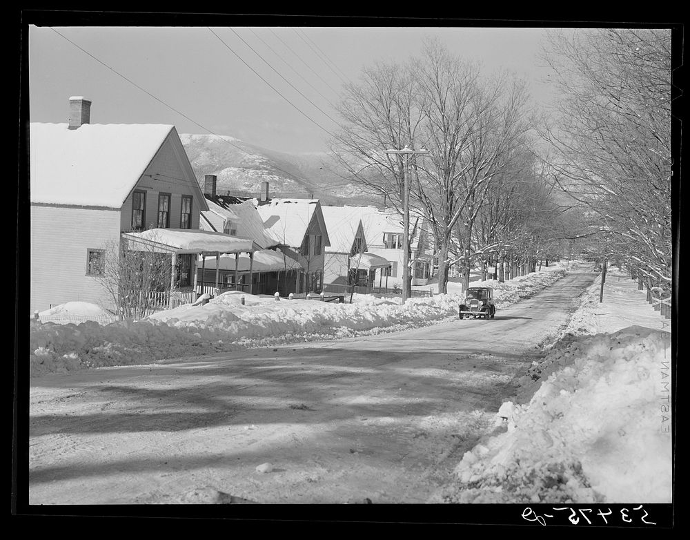 Residential section. North Conway, New Hampshire. Sourced from the Library of Congress.