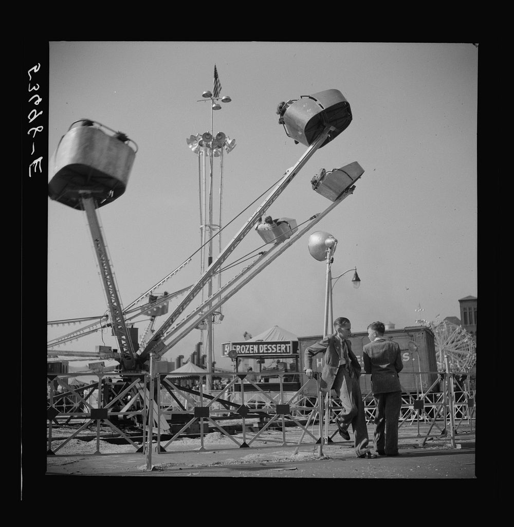 Cotton carnival. Memphis, Tennessee. Sourced from the Library of Congress.