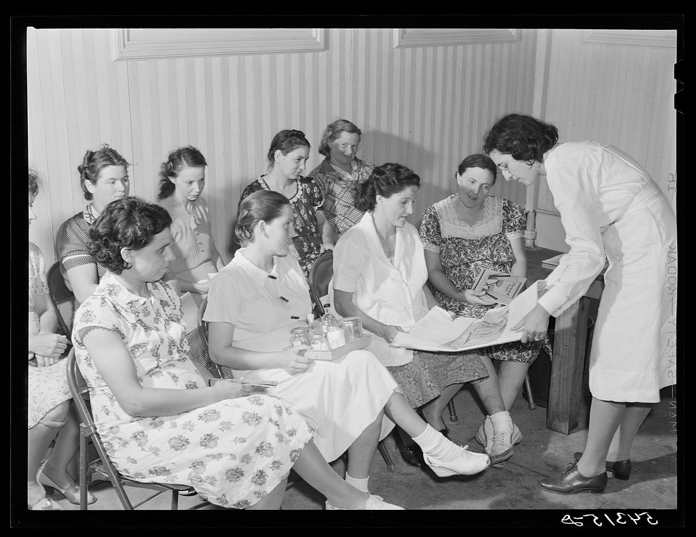 Project nurse giving instructions and demonstrations during prenatal clinic. Terrebonne Project, Schriever, Louisiana.…