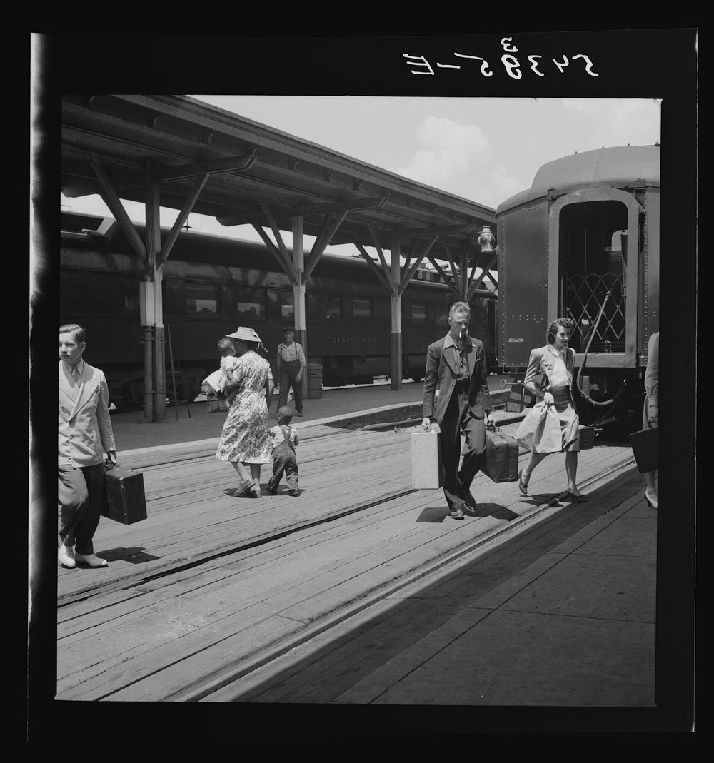 Passengers leaving station northwestern Florida. | Free Photo - rawpixel