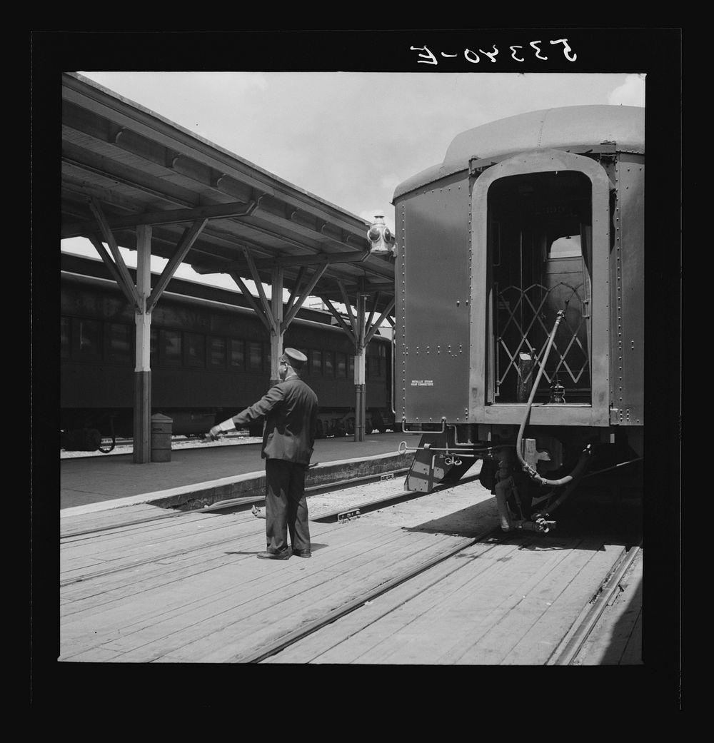 [Untitled photo, possibly related to: Passengers leaving station in northwestern Florida]. Sourced from the Library of…
