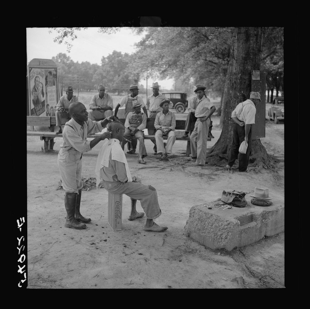[Untitled photo, possibly related to: Natchez, Mississippi]. Sourced from the Library of Congress.